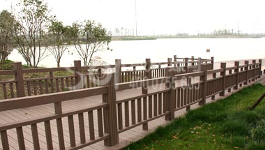 上海松江生态园木塑栈道